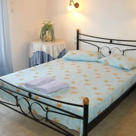 Kanarinia Inn Kala Nera